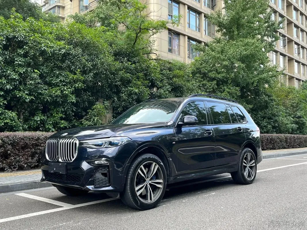 Luxury SUV